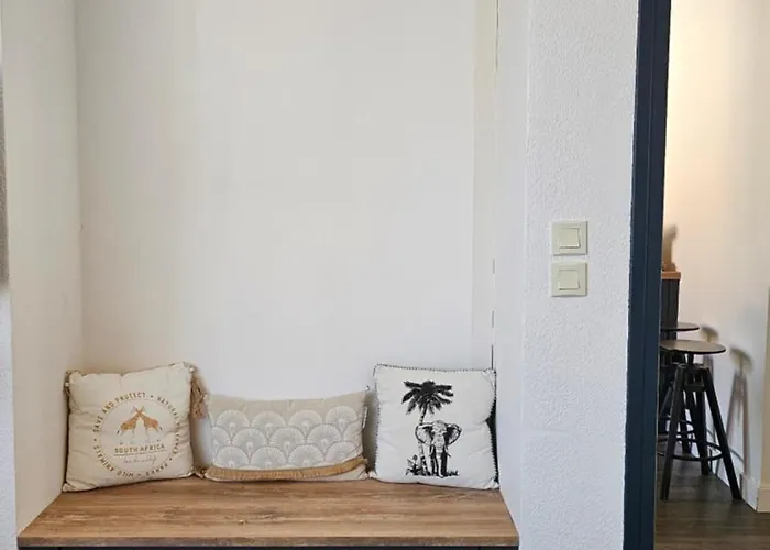 Apartament Spacieux Au Pied De La Cite Medievale *